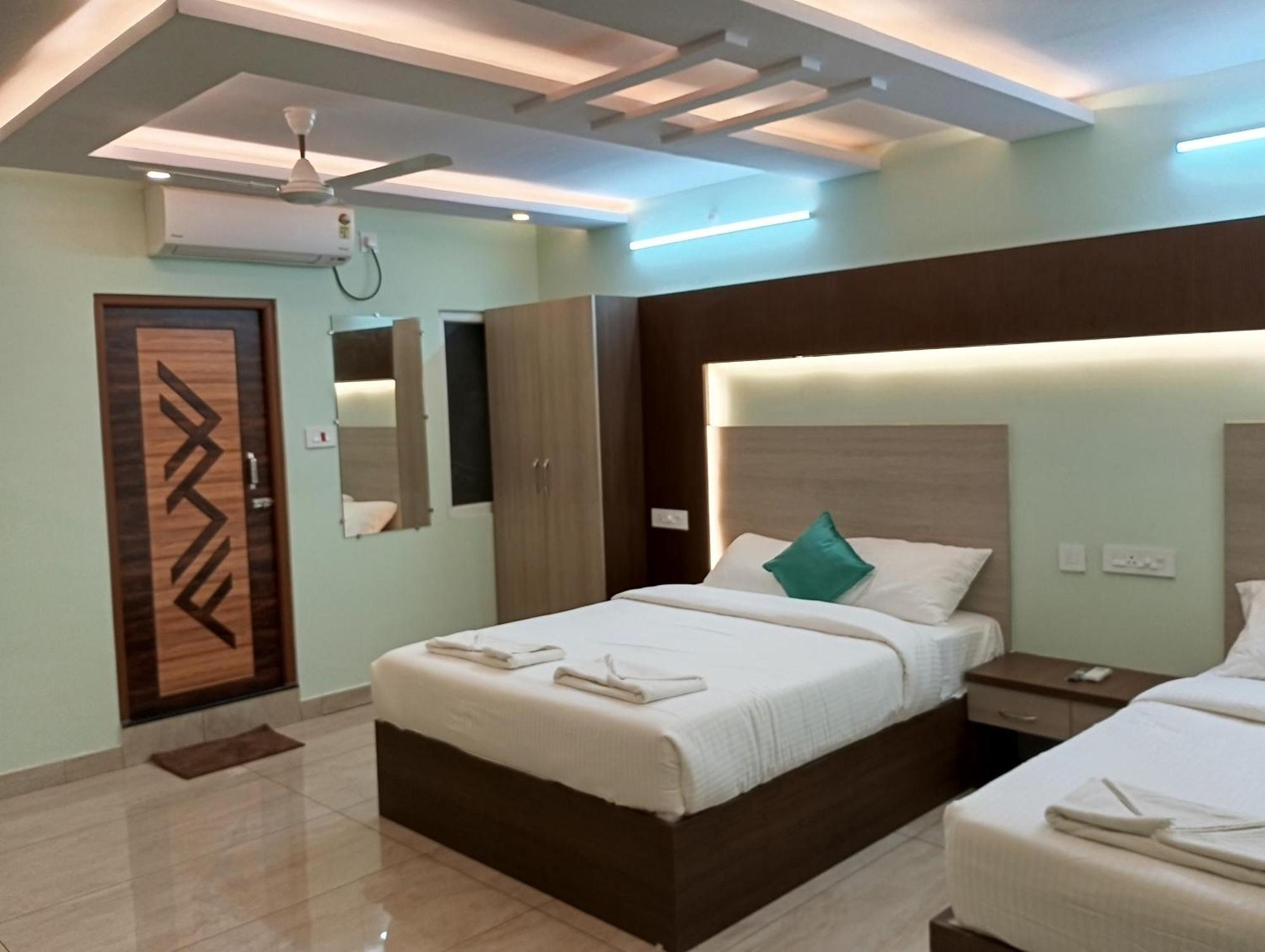 Hotel Malar Park à Tiruvannāmalai Extérieur photo