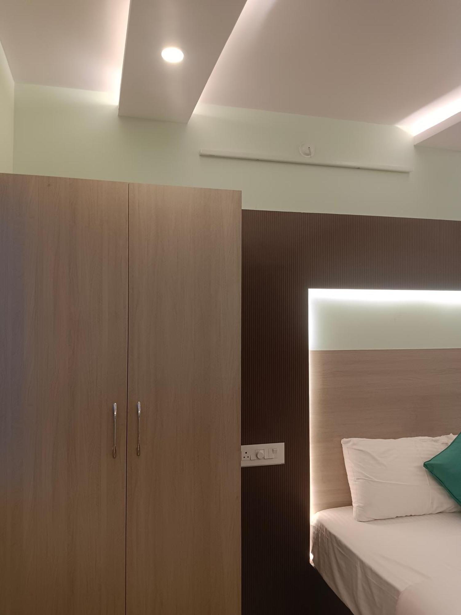 Hotel Malar Park à Tiruvannāmalai Extérieur photo